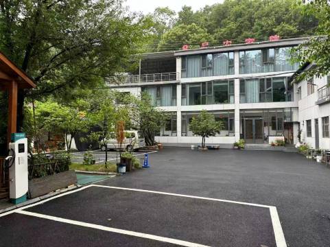 伏牛山滑雪场8号农家(伏牛山滑雪度假乐园店)