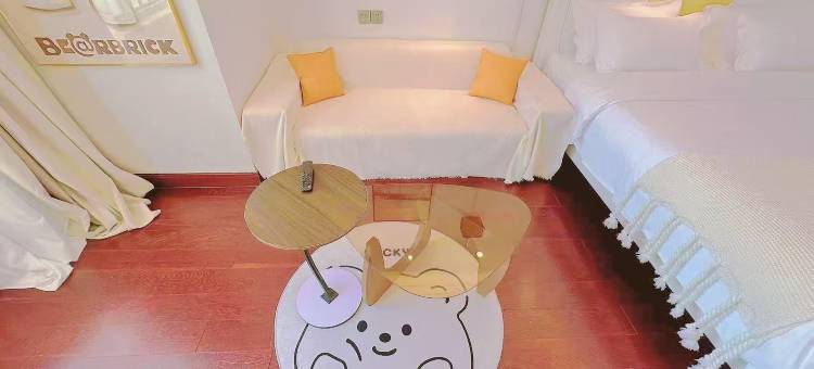 上海悠宿民宿(嘉定新城地铁站万达店)图片