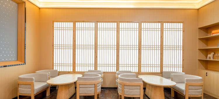 云绯酒店(上海虹桥机场火车站店)图片