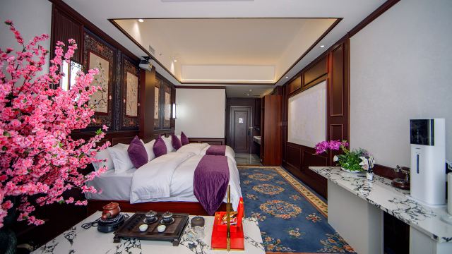 Hotel Overview