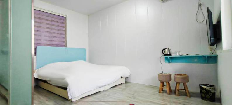 源鸿小筑民宿(开封万岁山武侠城店)图片