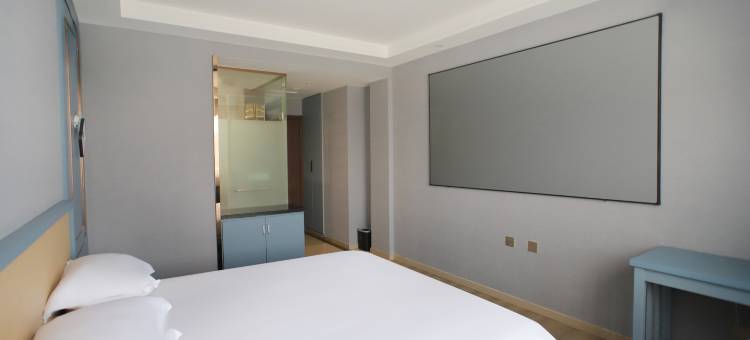 满江红酒店(江山体育馆店)图片