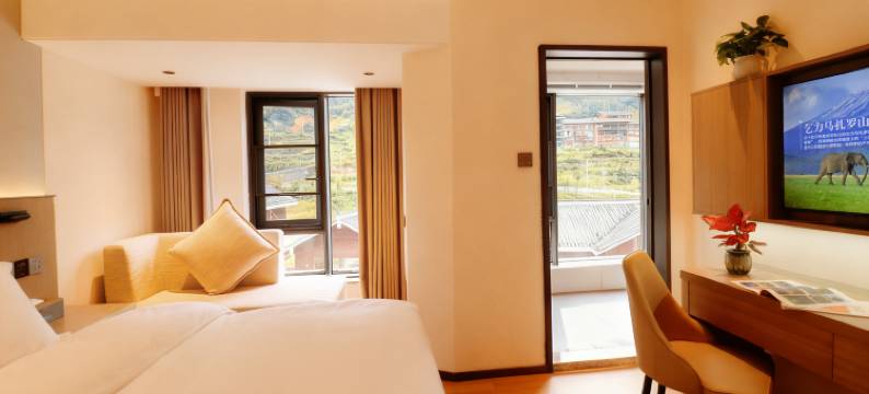 山逸阁酒店(西江千户苗寨大北门店)图片