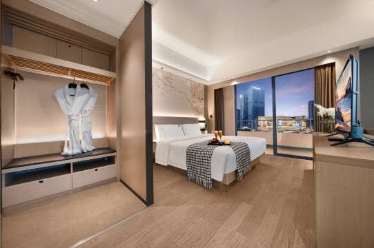 后客智慧酒店(重庆欢乐谷光环购物公园店)