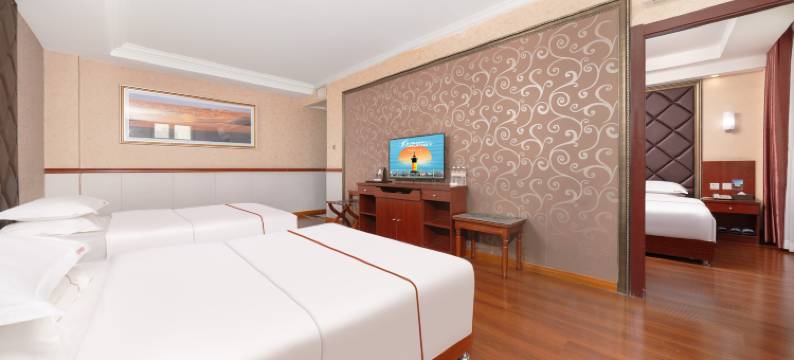 库尔勒·金三角酒店图片