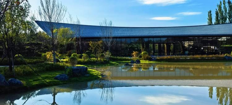 忻州清凉湾温泉康养小镇酒店(云中河温泉旅游度假区店)图片