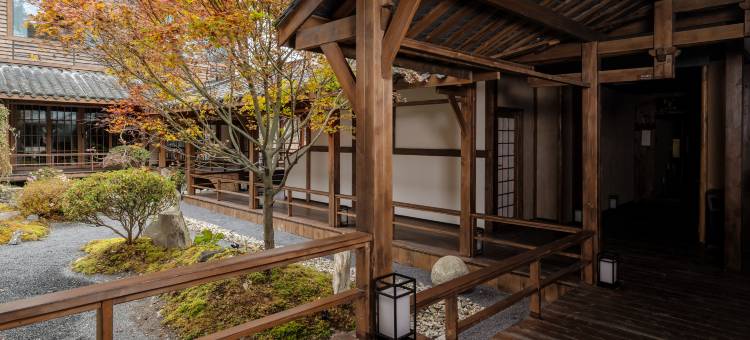 树下・艺术疗愈Healing・泳池・酒吧・雪山温泉・森林花园设计师美宿图片