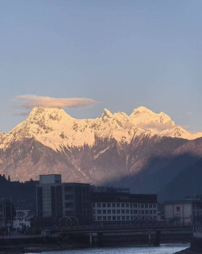 星程酒店(波密店)图片