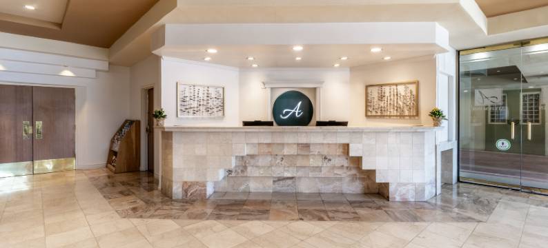 温哥华中庭酒店(Atrium Hotel Vancouver)图片