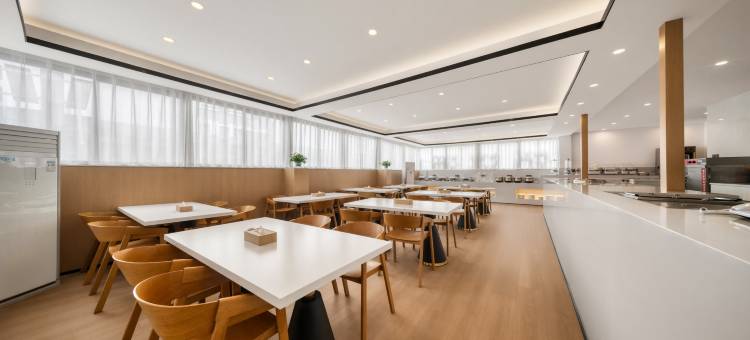 见远方·凯莉丨Sunset·RailwayResort酒店(上饶高铁站店)图片
