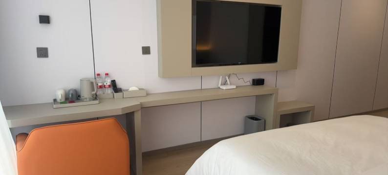 石棉柏雅智能酒店图片