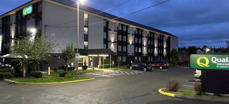 埃弗里特凯艺套房酒店(Quality Inn & Suites Everett)图片