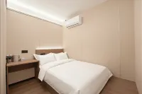 Peanut Rabbit Hotel (Wenshu Fang Chunxi Road Branch) Hotéis em Wenshu Monastery/Longhu Shangcheng Sky Street