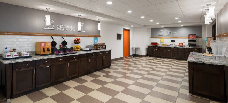 希尔顿欢朋酒店-西雅图埃弗里特市中心(Hampton Inn Seattle/Everett Downtown)图片