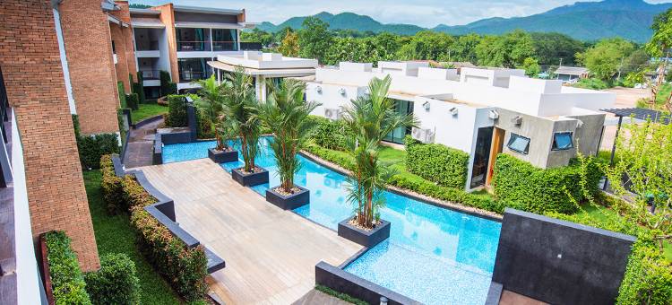 B2 湄宏顺尊享酒店(B2 Mae Hong Son Premier Hotel)图片