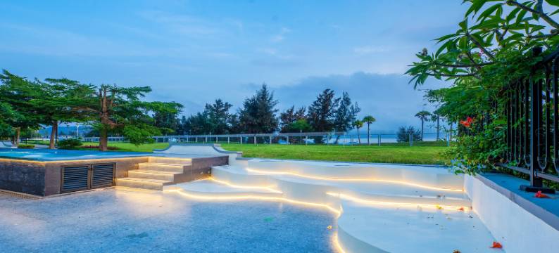 双月湾网红泳池别墅图片