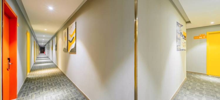 布丁严选酒店(临平地铁站银泰城店)图片