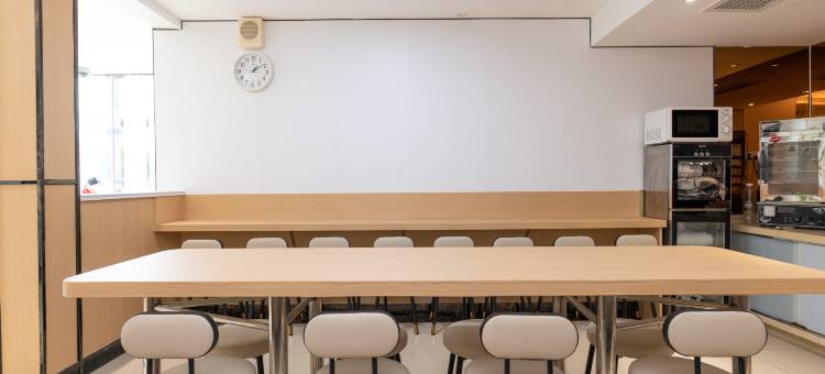 青季酒店(上海张江广兰路地铁站店)图片