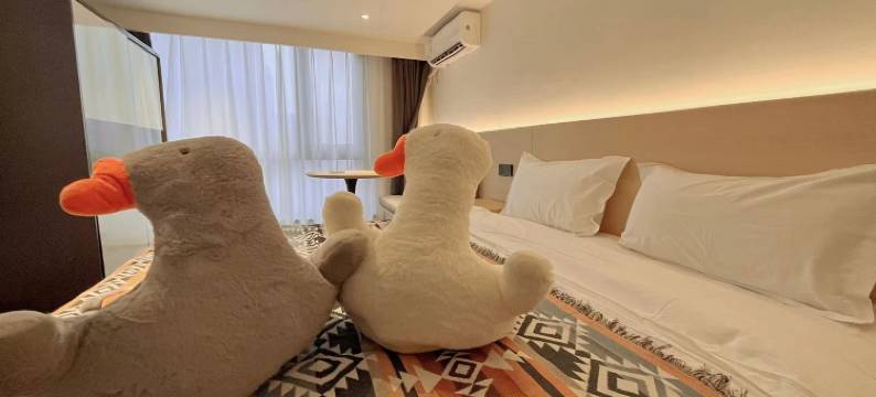 霖澜民宿(郑州高铁东站郑东商业中心店)图片