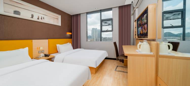 安顺微雅酒店(安顺古城历史文化街区火车站店)图片