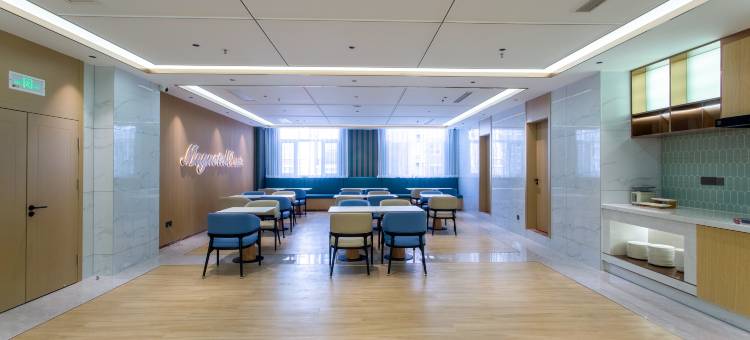 白玉兰酒店(沧州站园博园店)图片