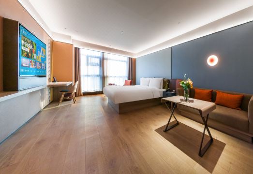 Orange Hotel (Kunshan South Railway Station Taishan Road)Hotel Overview