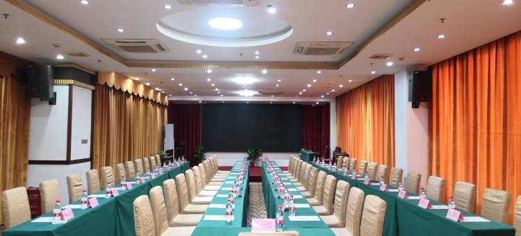 维也纳酒店(湛江海滨大道金沙湾店)图片