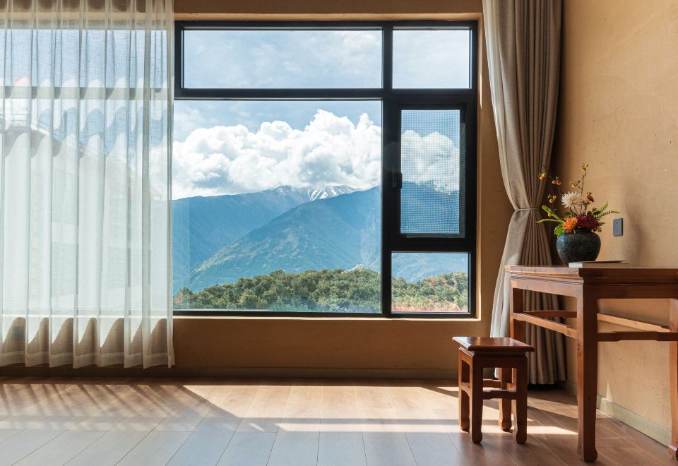 雪龙·梅里漫筑（德钦县飞来寺店）外景图