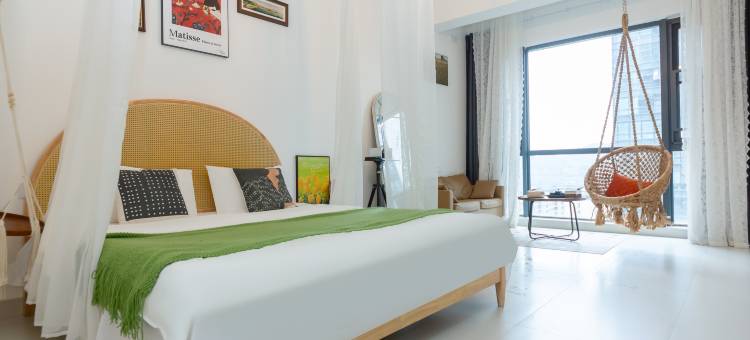 依墁家民宿(南充北站店)图片