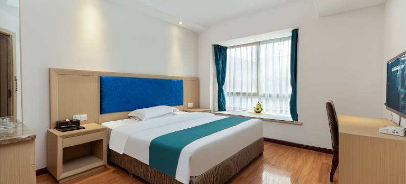 鑫尊酒店(乐山站嘉兴路美食街店)图片