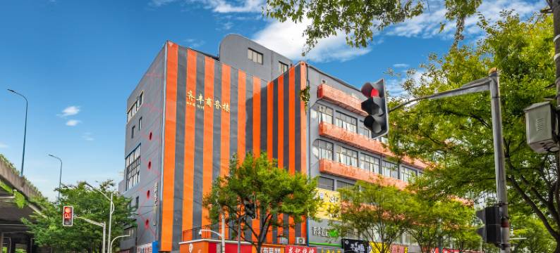 界游电竞民宿(上海莘庄工业区店)图片