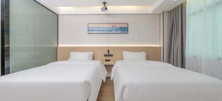 柳州凯尔曼酒店(窑埠古镇城中万达广场店)图片