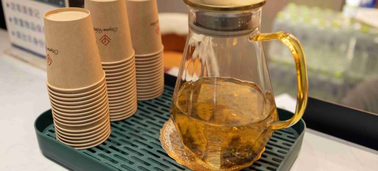 济南·巨幕高空影音酒店图片