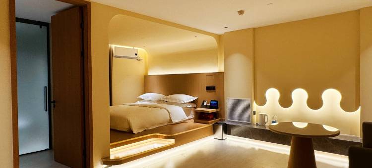 云居美学酒店(摩尔城店)图片