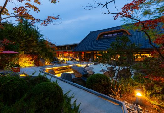 Tang Jingze Onsen Hotel Over view