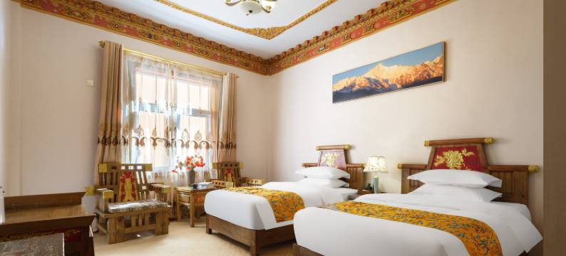 香格里拉冈仁波齐客栈(独克宗古城大佛寺转经筒店)图片