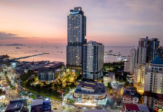 Oakwood Hotel & Residence Sri RachaHotel Overview