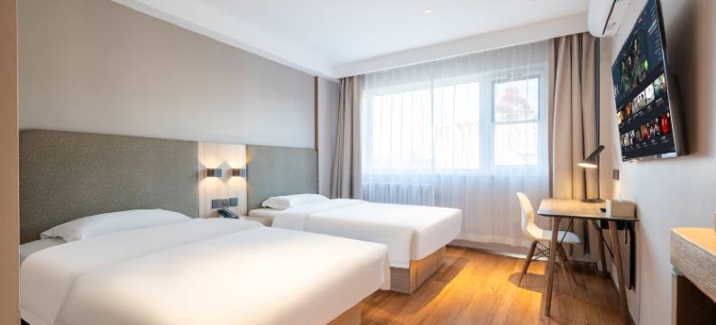 青岛丽程智能酒店(青岛火车站栈桥店)图片