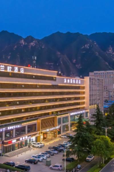 Lanou Hotel (Yongji Hedong Avenue Branch)