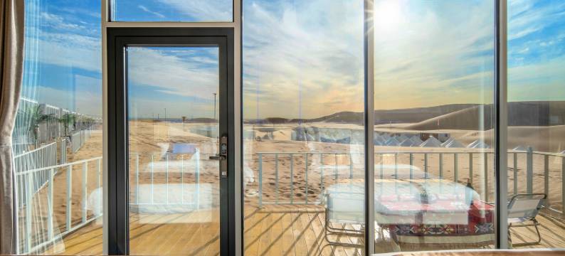 大漠流星露营地图片