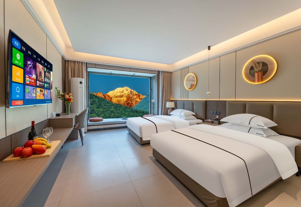 寂空望雪度假酒店（海螺沟冰川森林游客中心店）外景图