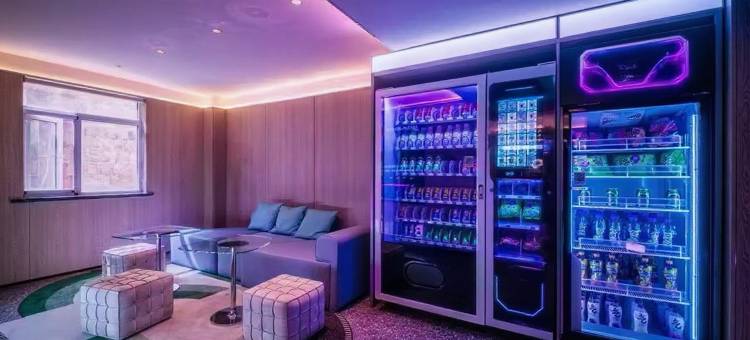 雷神电竞酒店(上海环球港华师大店)图片