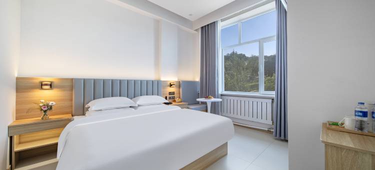 伊春嘉山秀水精品酒店(东升路店)图片