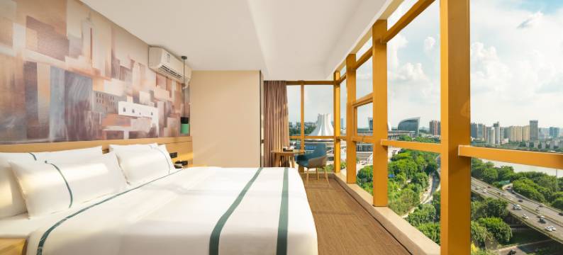 城市便捷酒店(南宁会展中心航洋城地铁站店)图片