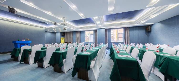 昆明长水机场戴斯精选温德姆酒店图片