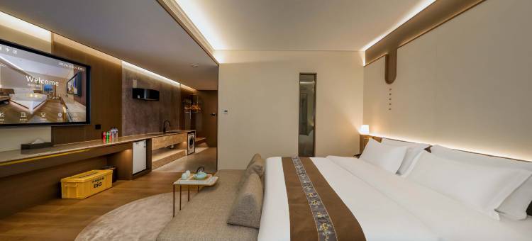 唯鑫锦中居酒店(锦州中央南街红星美凯龙店)图片