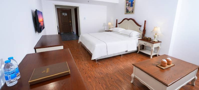 莱雅精品酒店(西南大学状元碑地铁站店)图片