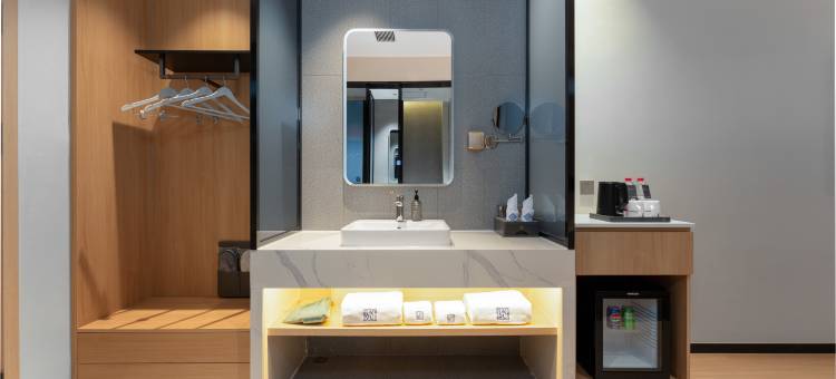 和田兰欧酒店图片