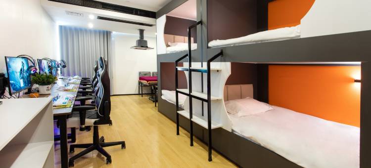 迦曼电竞商务酒店图片