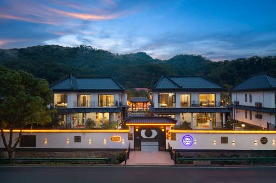 庐山纯境民宿(庐山北门换乘中心店)图片